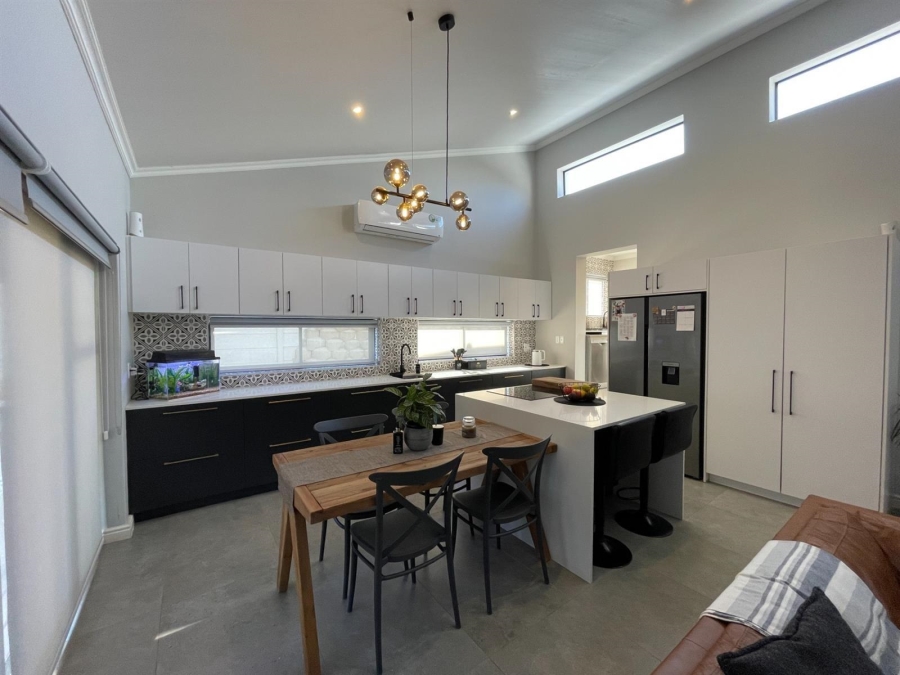3 Bedroom Property for Sale in Island View Western Cape